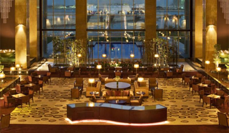 Grand Hyatt Doha lobby entarnce default 1