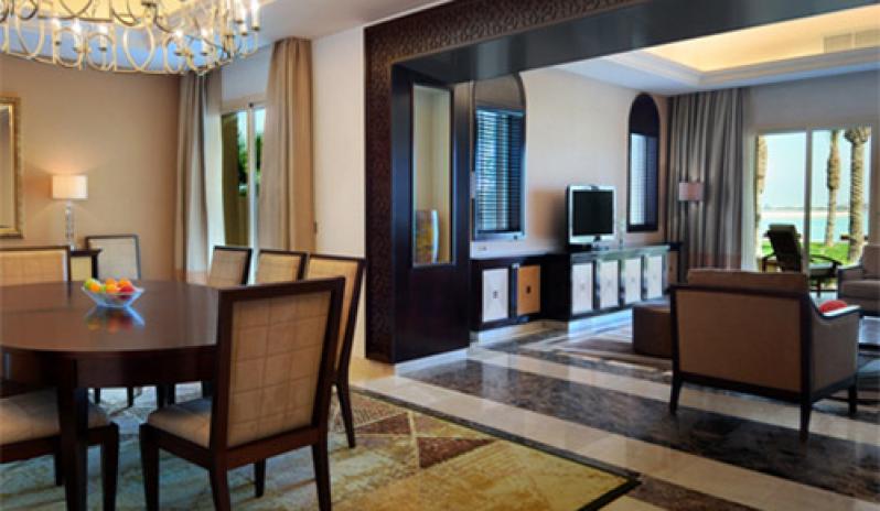 Grand Hyatt Doha lounge and dining area default 1