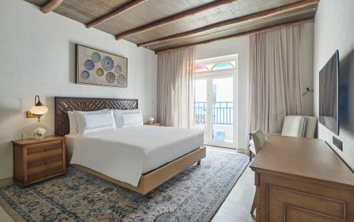 Hilton Salwa Beach Resort & Villas 2BR arabian village master bedroom default